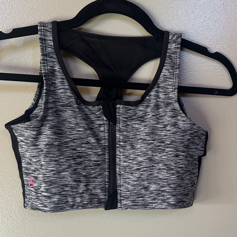 NWT Ruby Ribbon Black and Gray sports bra w/ zipper front